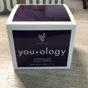 Younique exfoliating mask